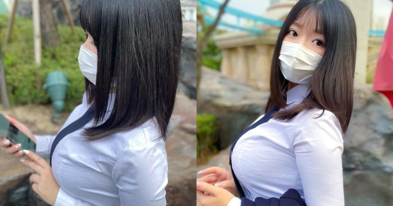 校服正妹「車頭燈超大顆」，「童顏巨乳的曲線」網友瘋狂！