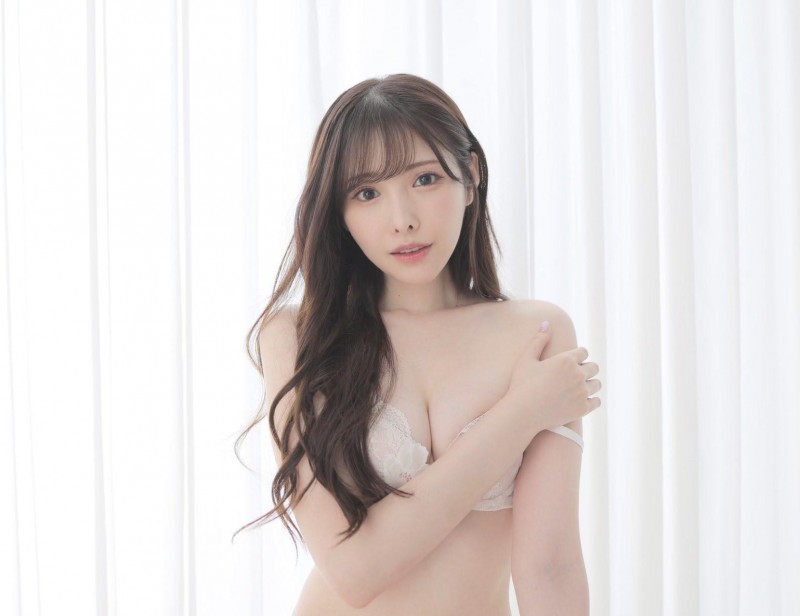 【BTC365币投】自称抖M是个超级被虐狂!「最强美腿」新有菜放话:准备来台湾找老公