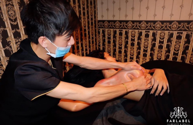 【BTC365币投】超猛！原來現在泰國流行「按摩胸部」，搓胸揉奶90分鐘，看完我都想當學徒了….