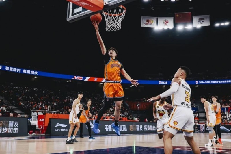 【BTC365币投】篮球联赛季后赛关键场次赛事预测及球队实力对比