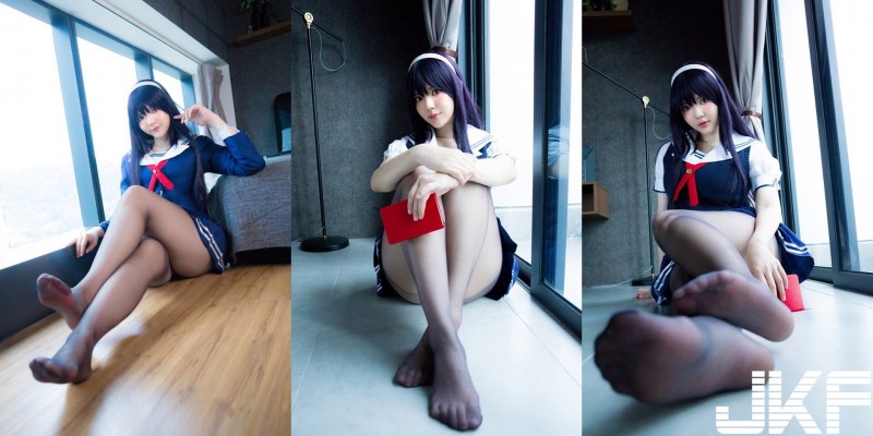 【BTC365币投】爆乳Coser化身「巨乳霞之丘詩羽」薄絲黑絲襪+水手服　超邪惡視角根本逼人犯罪啊