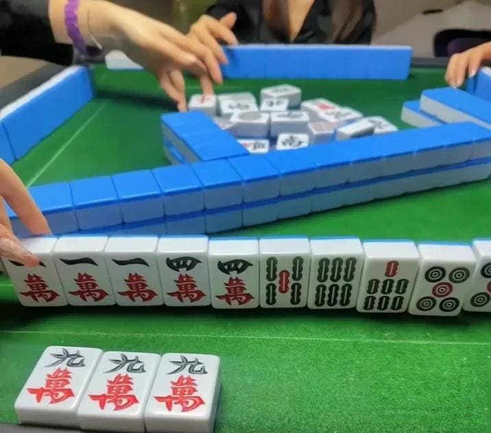 【BTC365币投】麻将防守技巧避免点炮:稳健思维才是长期取胜之道