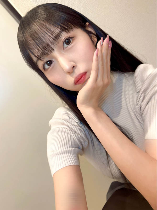 【BTC365币投】本城花(SQTE-684) 想被大棒狂顶的「正妹偶像女优」,还展现超高超口技…
