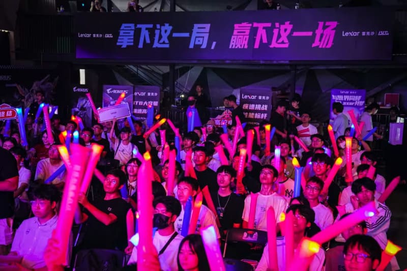【BTC365币投】电竞比赛中的临场调整信号解析:从战术变化到心理博弈