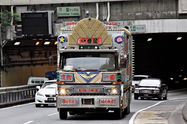 【BTC365币投】移動柏青哥！來見識一下日本的卡車改裝文化