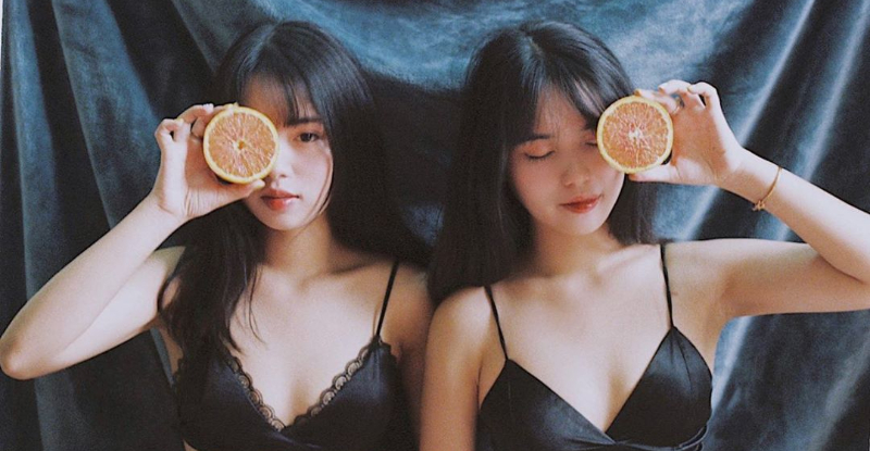 【BTC365币投】限定款買一送一！空靈系「雙胞胎姊妹」顏值清新又甜美，火辣美體神複製太養眼！